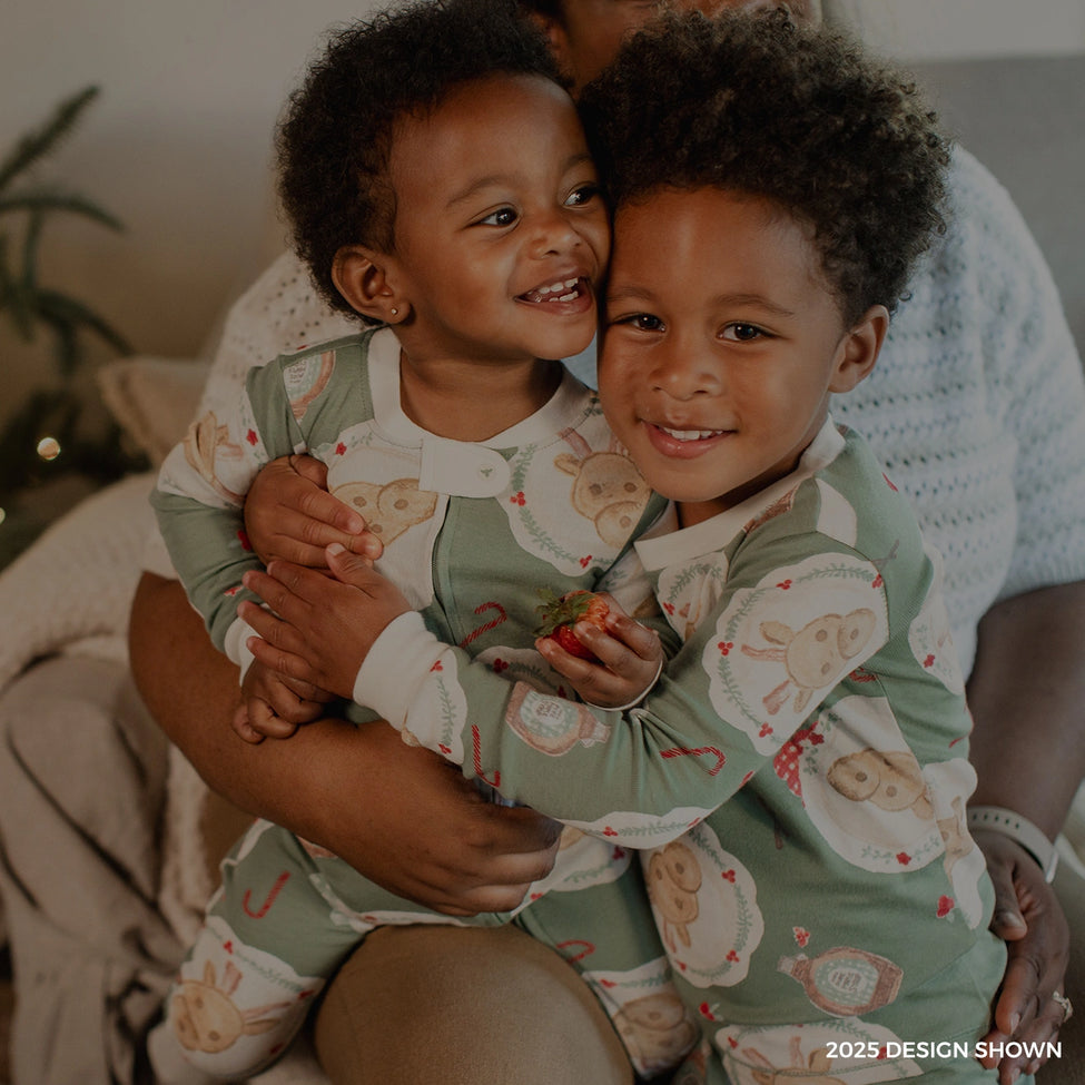 family matching christmas pajamas