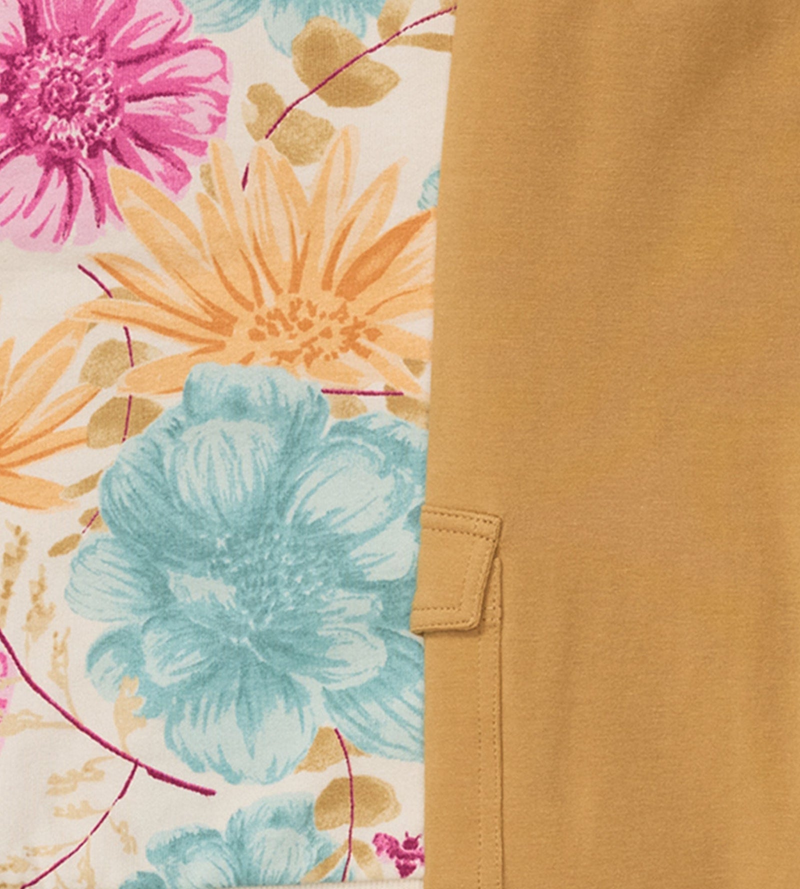 Mountain Floral Organic Cotton Set Swatch