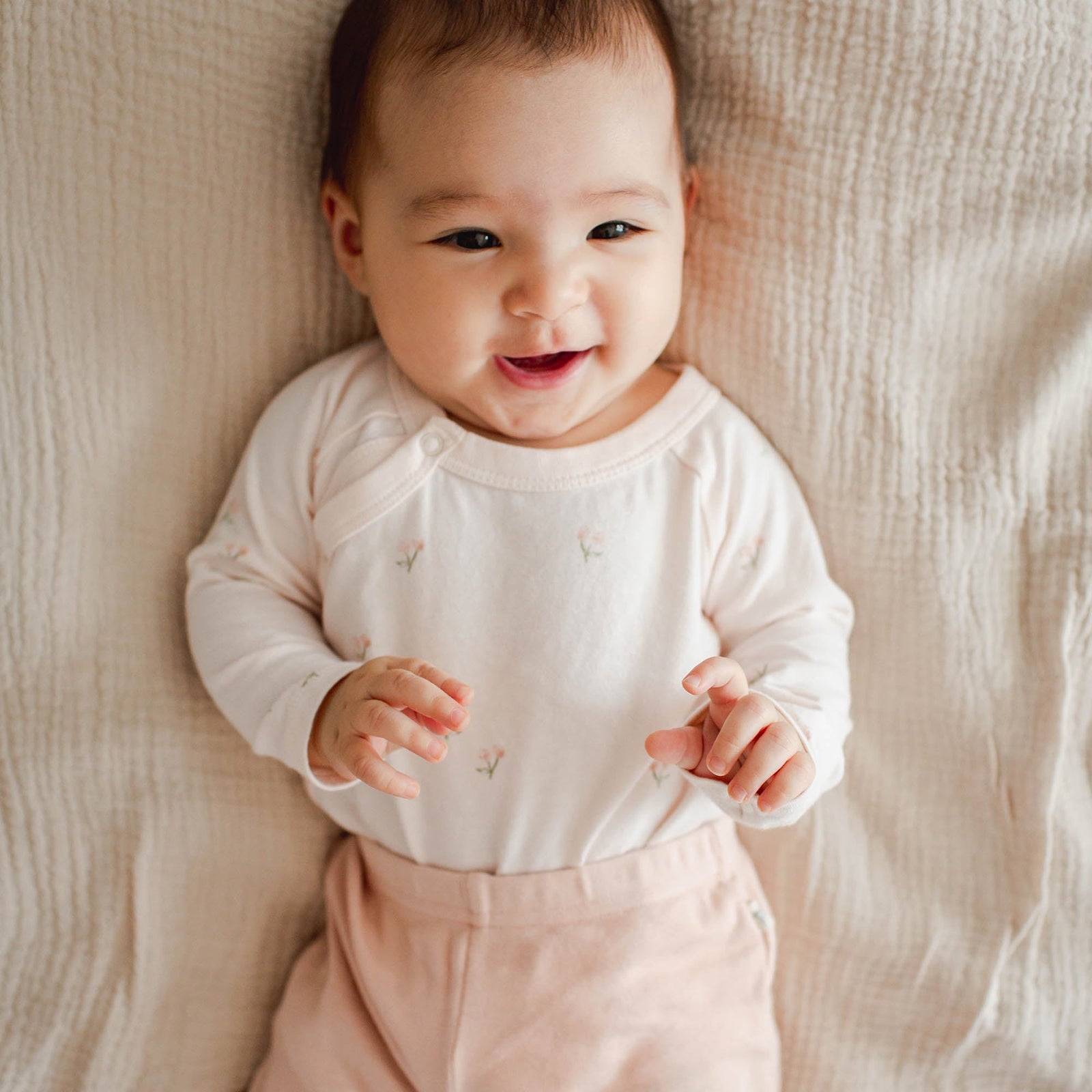 Product Image 1 of Ditsy Floret 3 Piece Bodysuit & Pant Set
