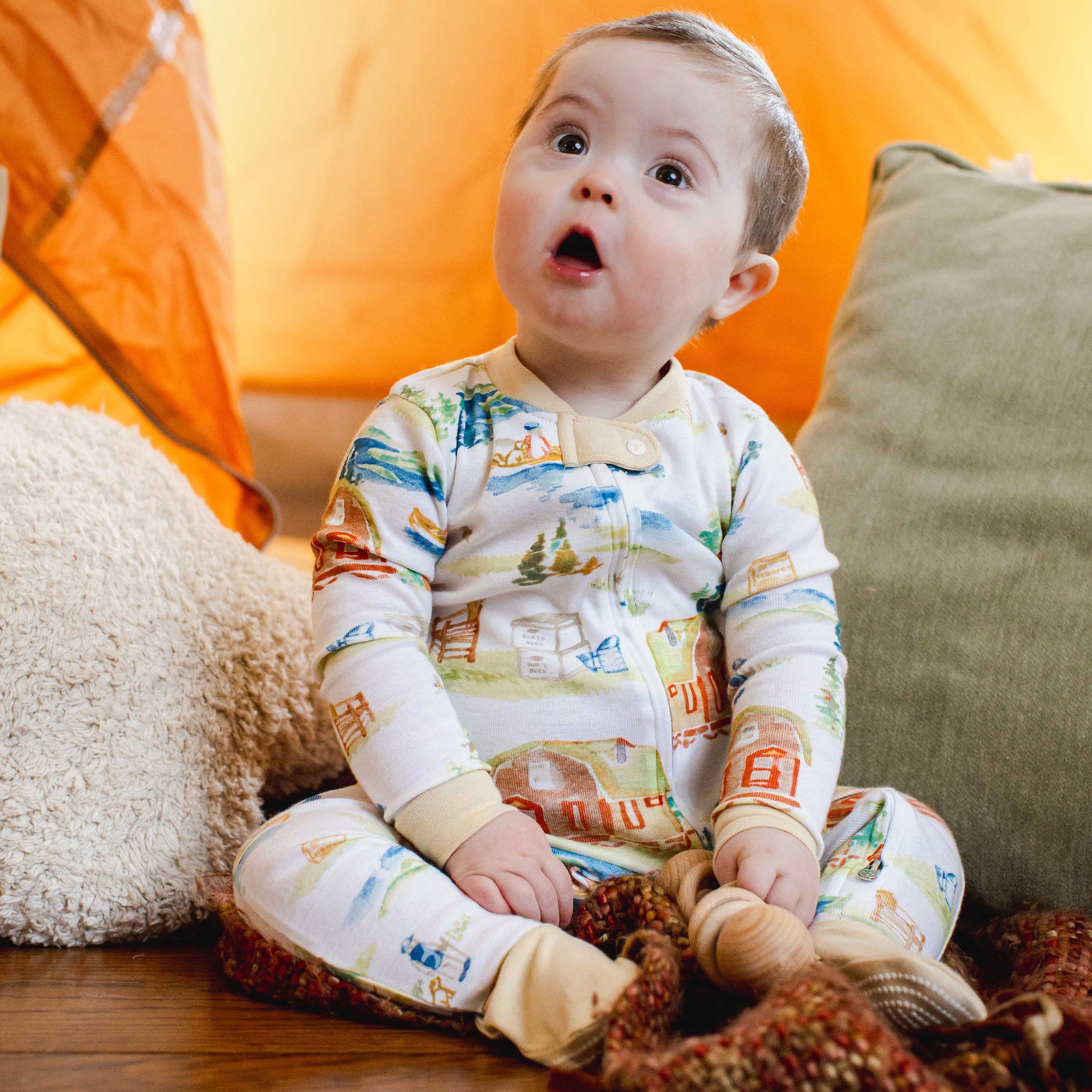 Product Image 2 of Burt & His Coop Organic Cotton Sleep & Play