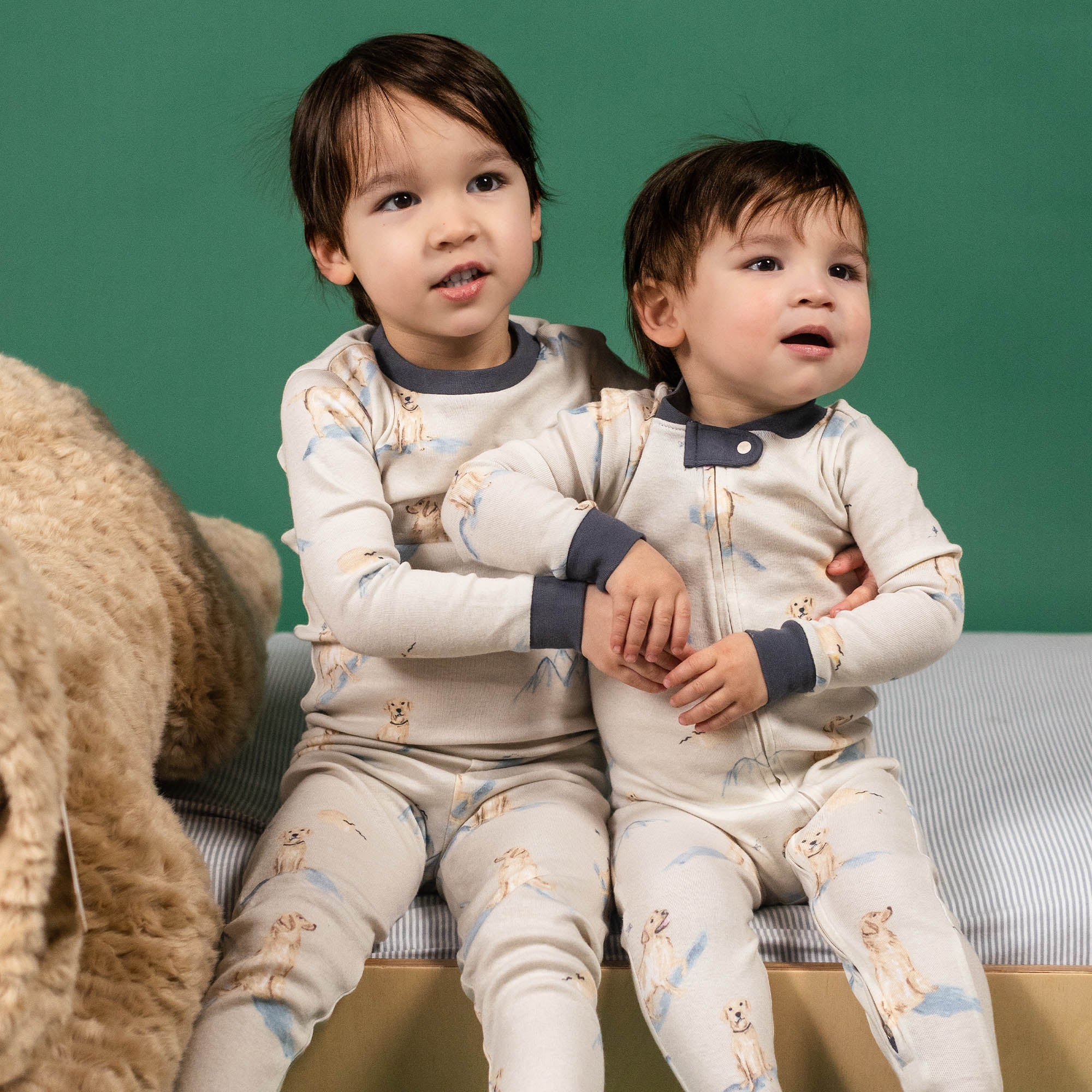 女王蜂 qb original night wear tops(cotton) Top Dog Organic Cotton Sleep & Play – Burt's Bees Baby