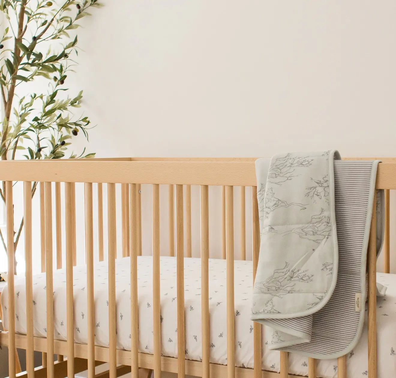 Burt'sBeesBaby Organic Crib Bedding - Crib bedding sets